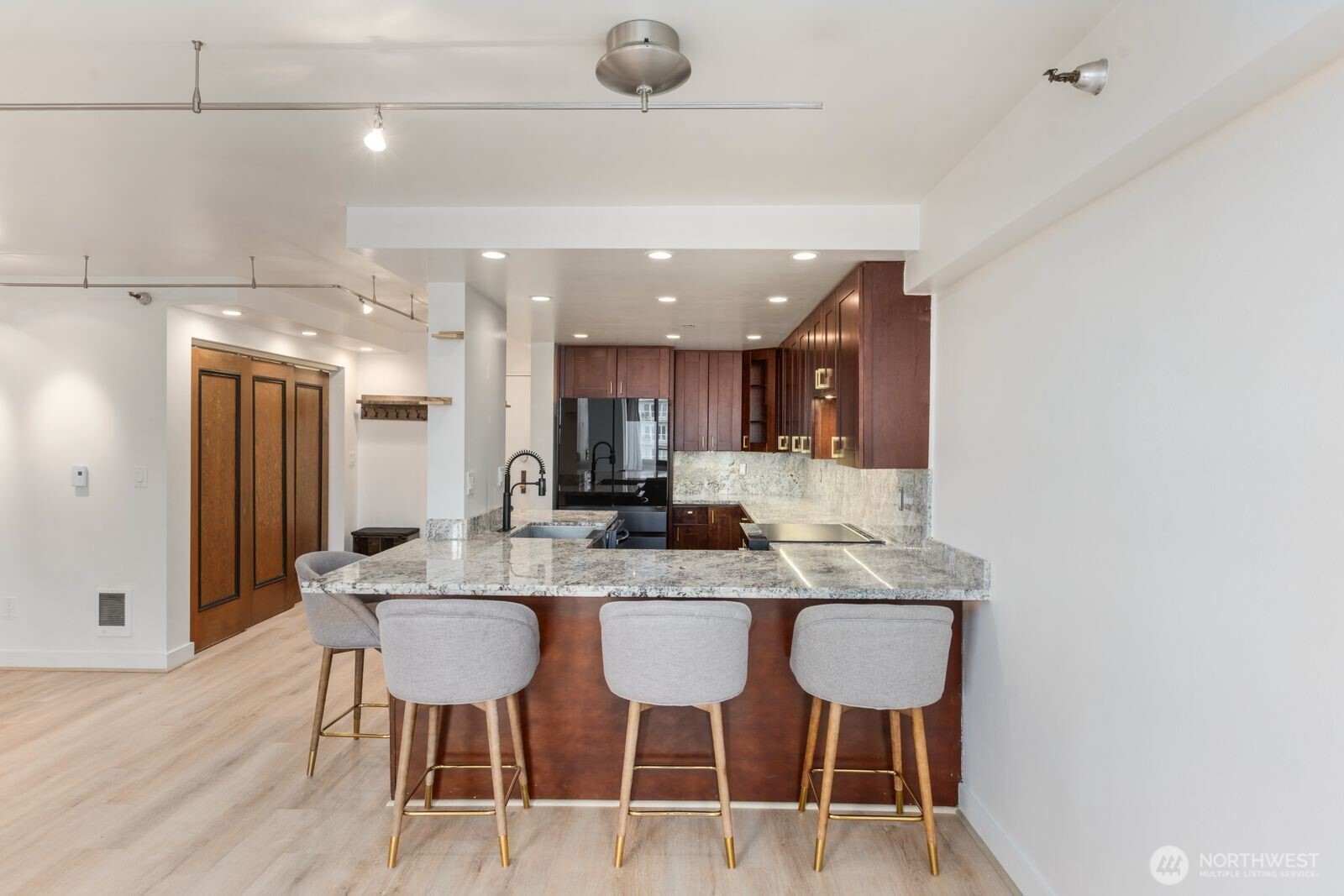 2621 2nd Avenue #1001, Seattle, WA 98121