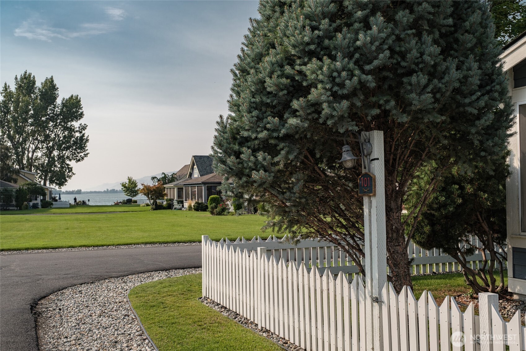 101 Flip Flop Lane , Oroville, WA 98844