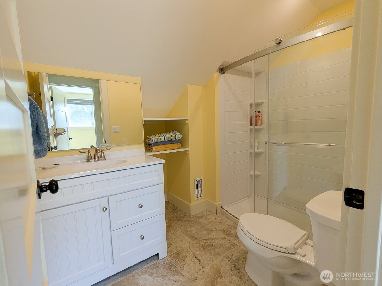101 Flip Flop Lane , Oroville, WA 98844