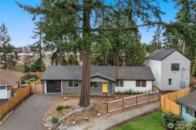 1402 N 136th Street , Seattle, WA 98133 - Photo 1