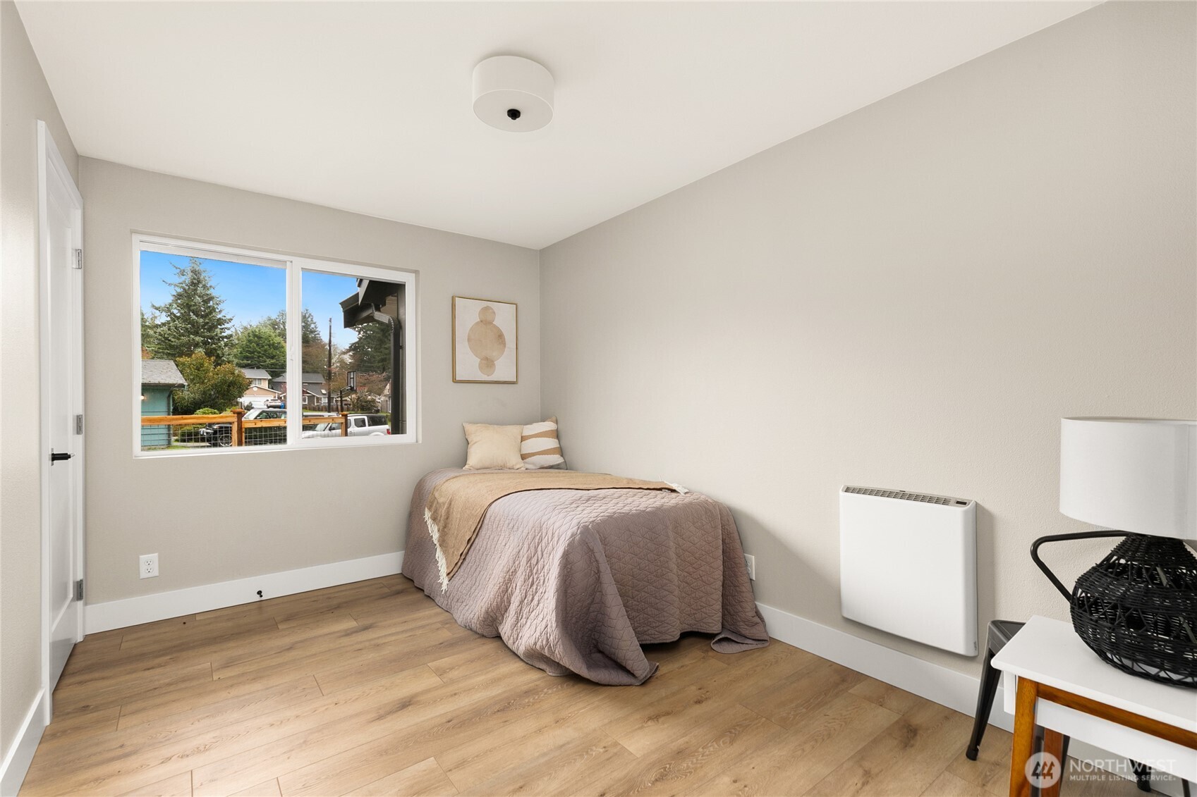 1402 N 136th Street , Seattle, WA 98133