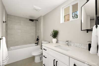 1402 N 136th Street , Seattle, WA 98133 - Photo 18