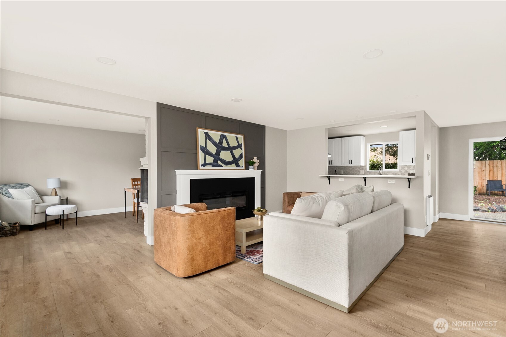 1402 N 136th Street , Seattle, WA 98133