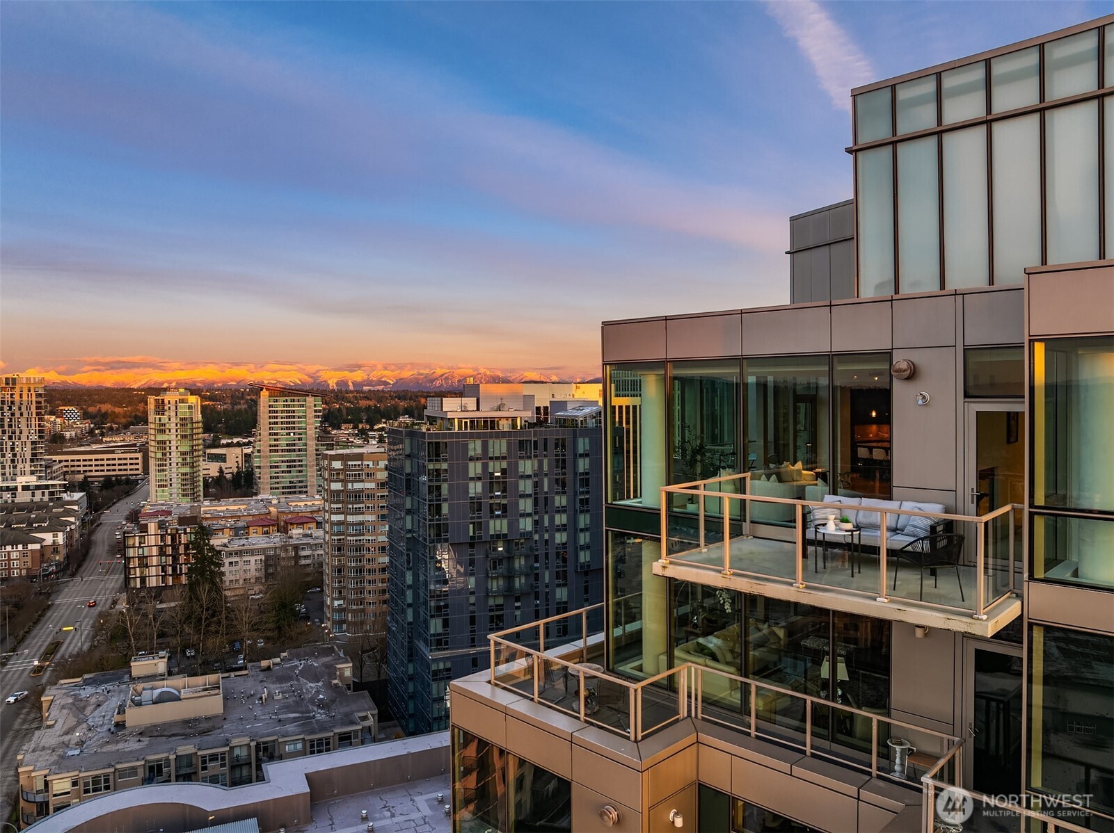 10650 NE 9th Place #2526, Bellevue, WA 98004