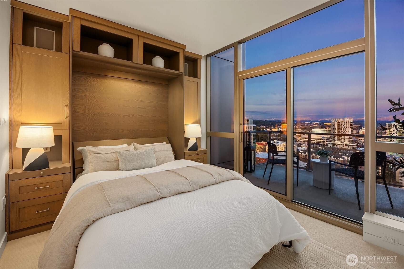 10650 NE 9th Place #2526, Bellevue, WA 98004