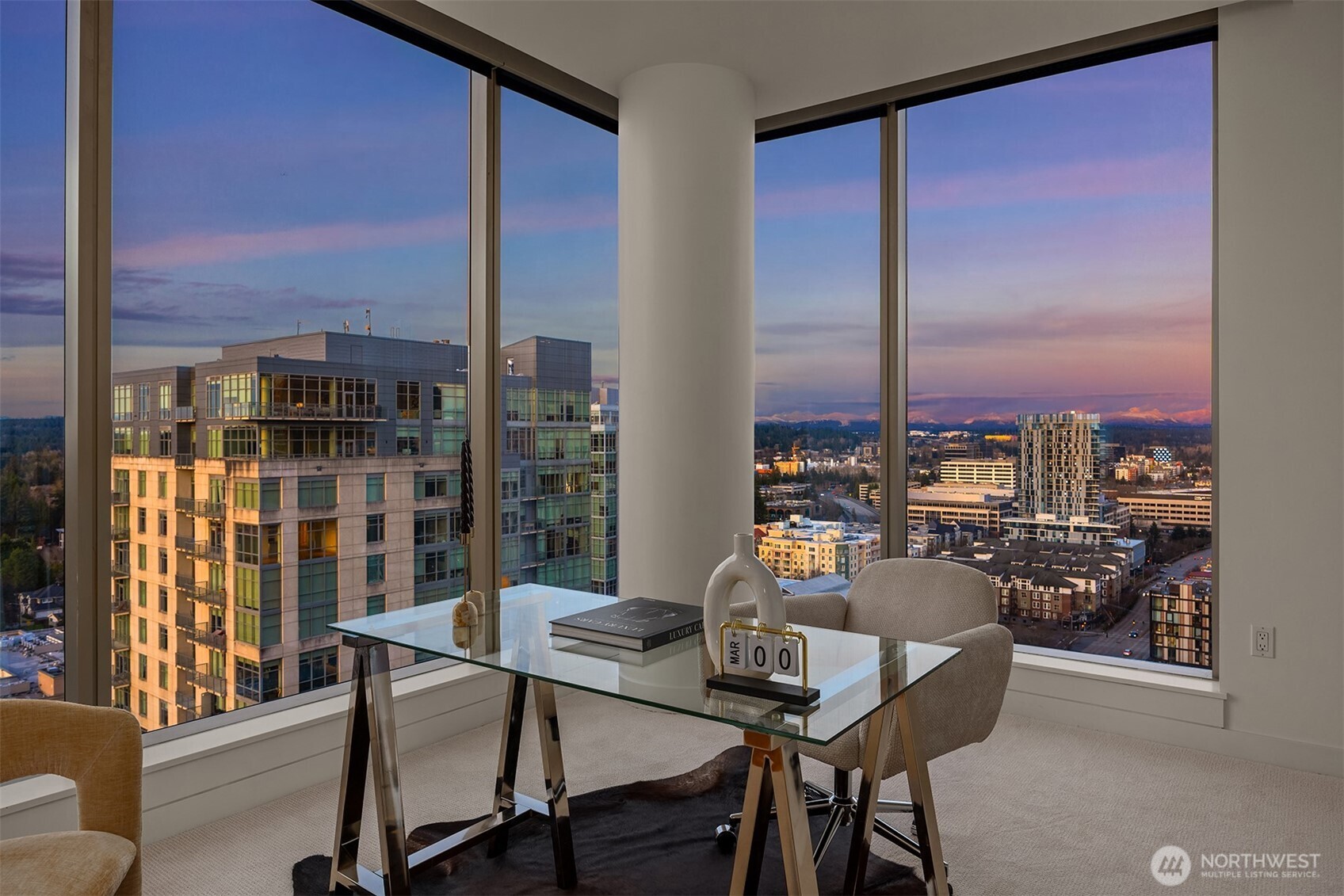 10650 NE 9th Place #2526, Bellevue, WA 98004