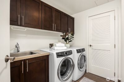 10650 NE 9th Place #2526, Bellevue, WA 98004 - Photo 27