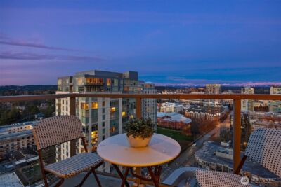 10650 NE 9th Place #2526, Bellevue, WA 98004 - Photo 30