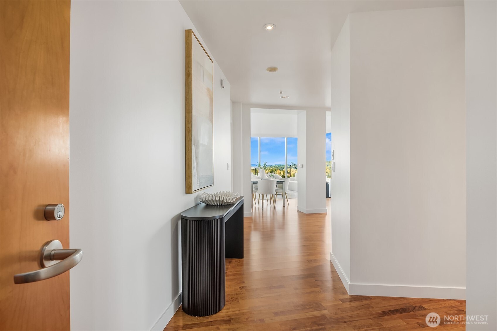 10650 NE 9th Place #2526, Bellevue, WA 98004