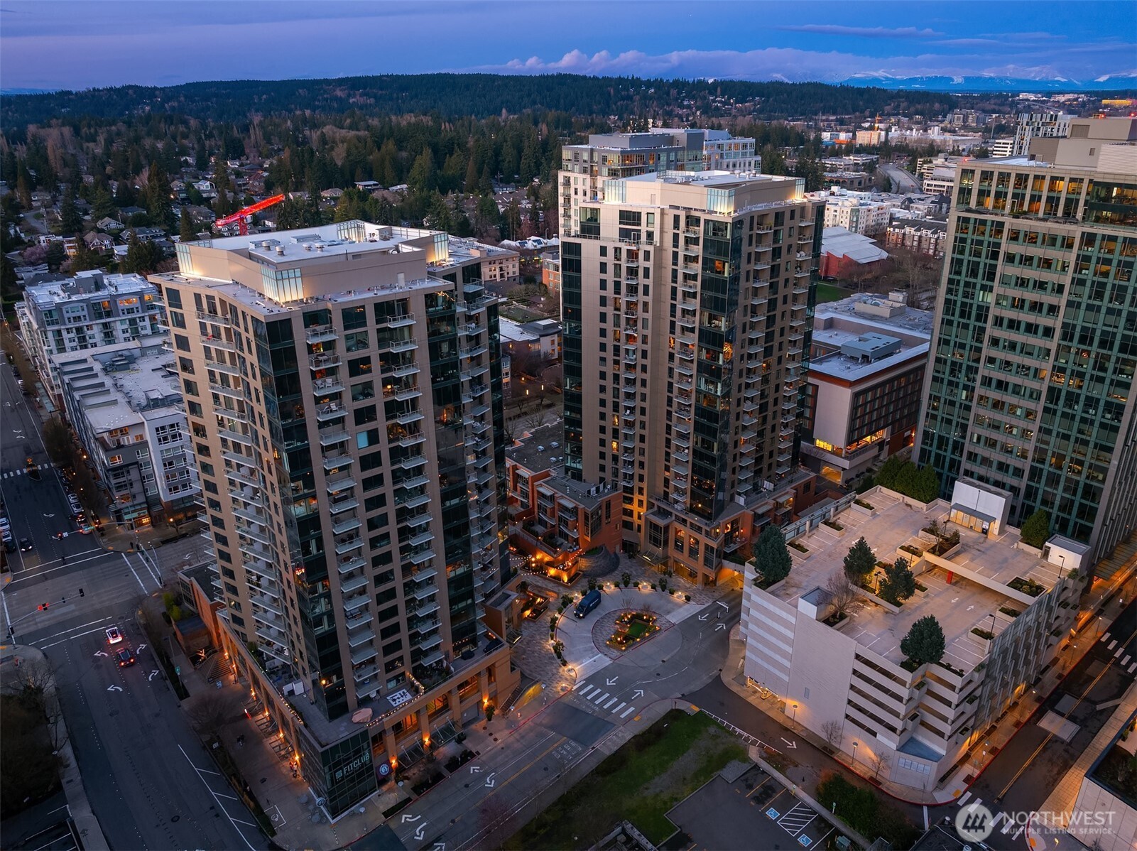 10650 NE 9th Place #2526, Bellevue, WA 98004