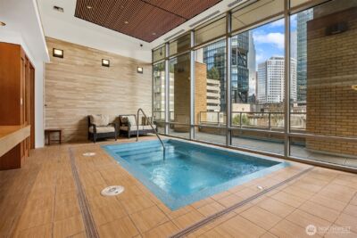 10650 NE 9th Place #2526, Bellevue, WA 98004 - Photo 38