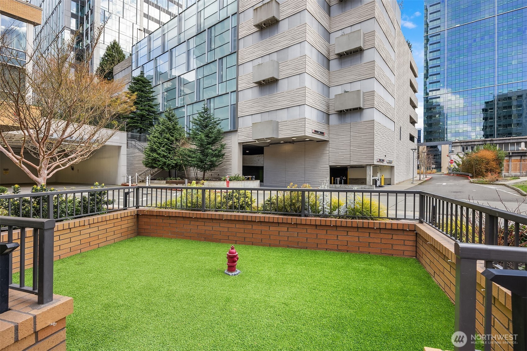10650 NE 9th Place #2526, Bellevue, WA 98004