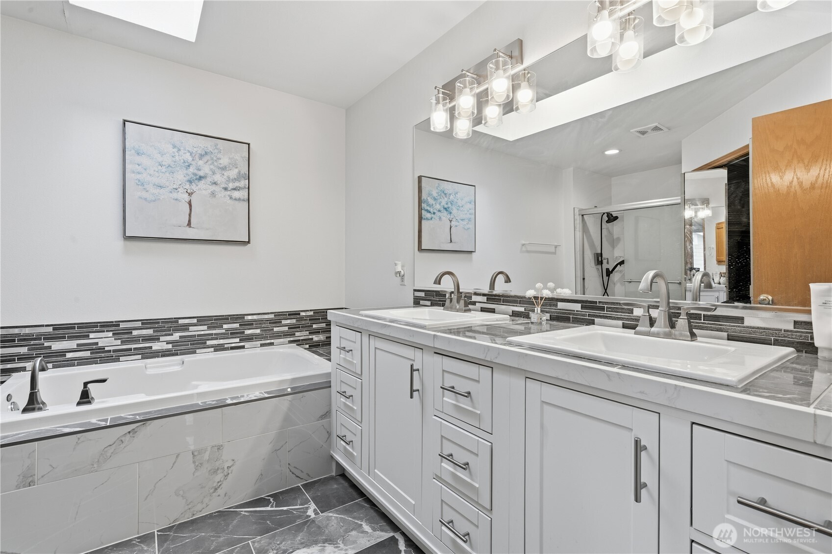 4108 NE 7th Street , Renton, WA 98059