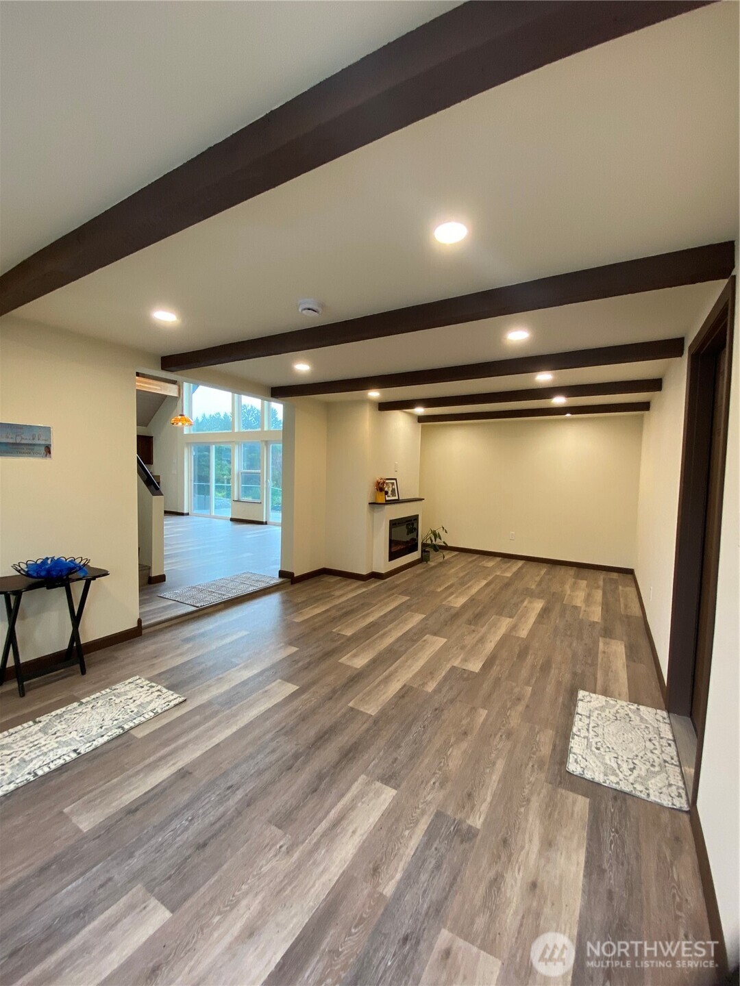 313 Sand Dune Avenue NW, Ocean Shores, WA 98569