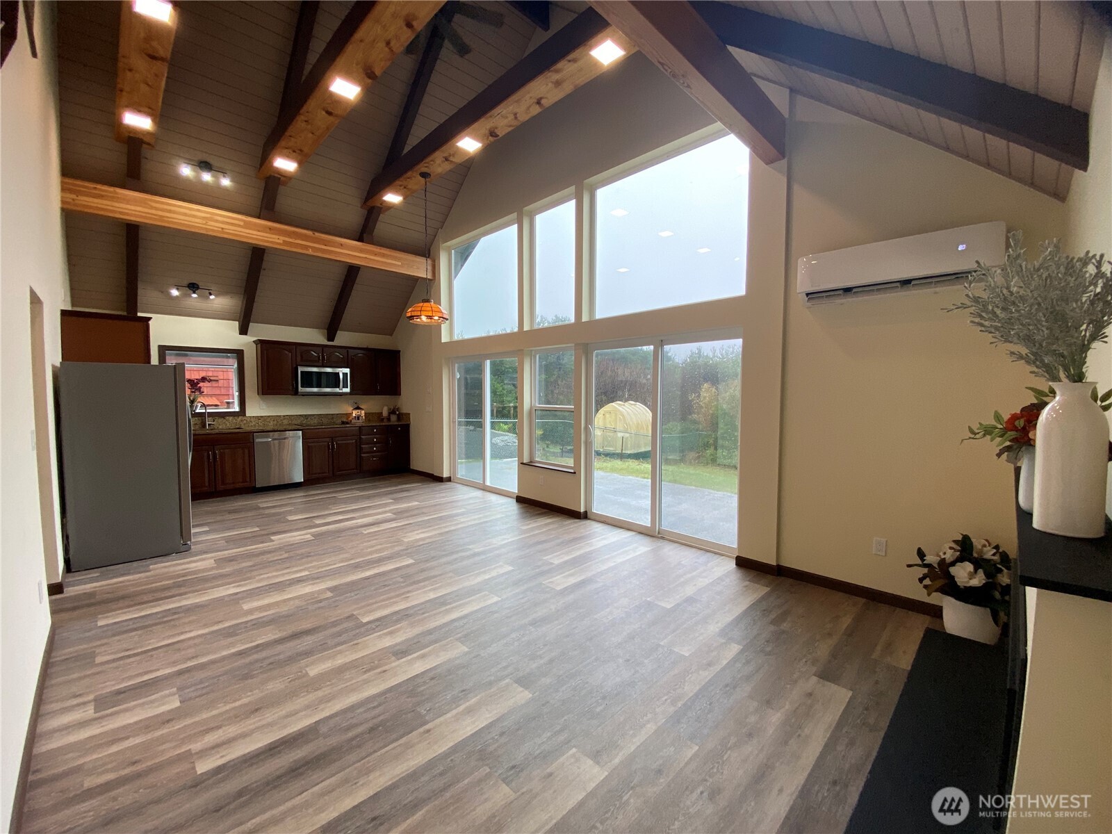 313 Sand Dune Avenue NW, Ocean Shores, WA 98569