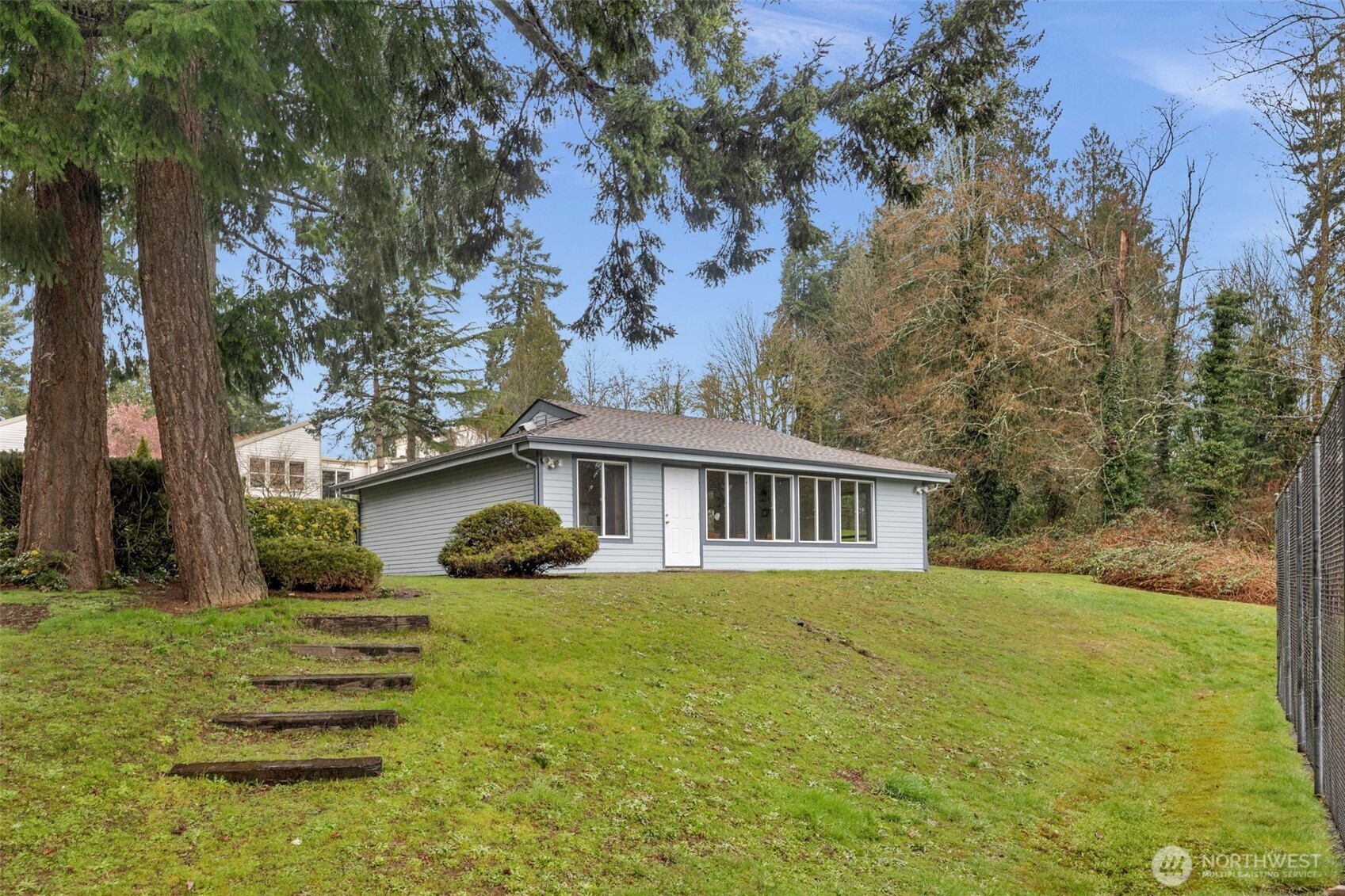 13715 SE 258th Place #45, Kent, WA 98042