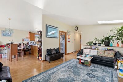 5233 33rd Avenue S, Seattle, WA 98118 - Photo 9