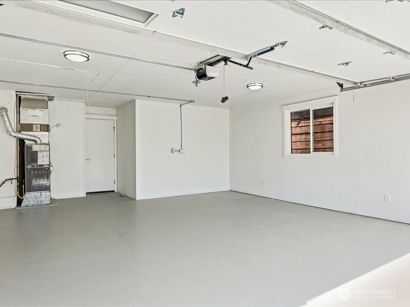 12404 SE 26th Place , Bellevue, WA 98005