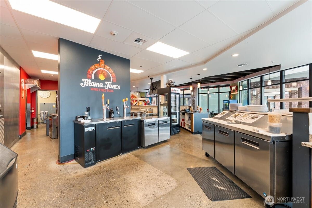 759 Riverside Drive , Wenatchee, WA 98801