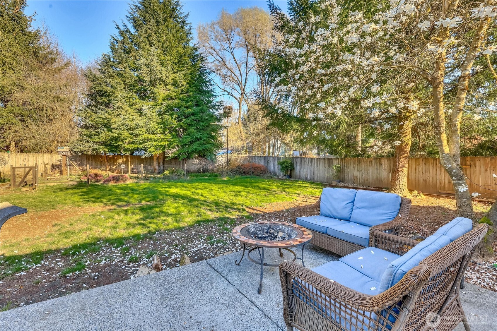 505 N Hubbard Avenue , Yacolt, WA 98675