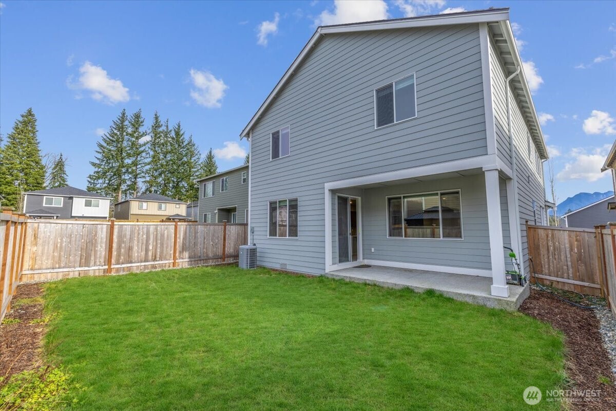 1521 10th Place , Sultan, WA 98294