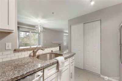 11002 SE Petrovitsky Road #G203, Renton, WA 98055 - Photo 6