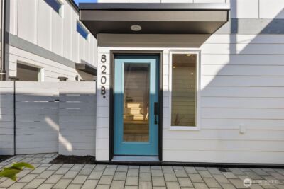 820 B S Sullivan Street , Seattle, WA 98108 - Photo 2