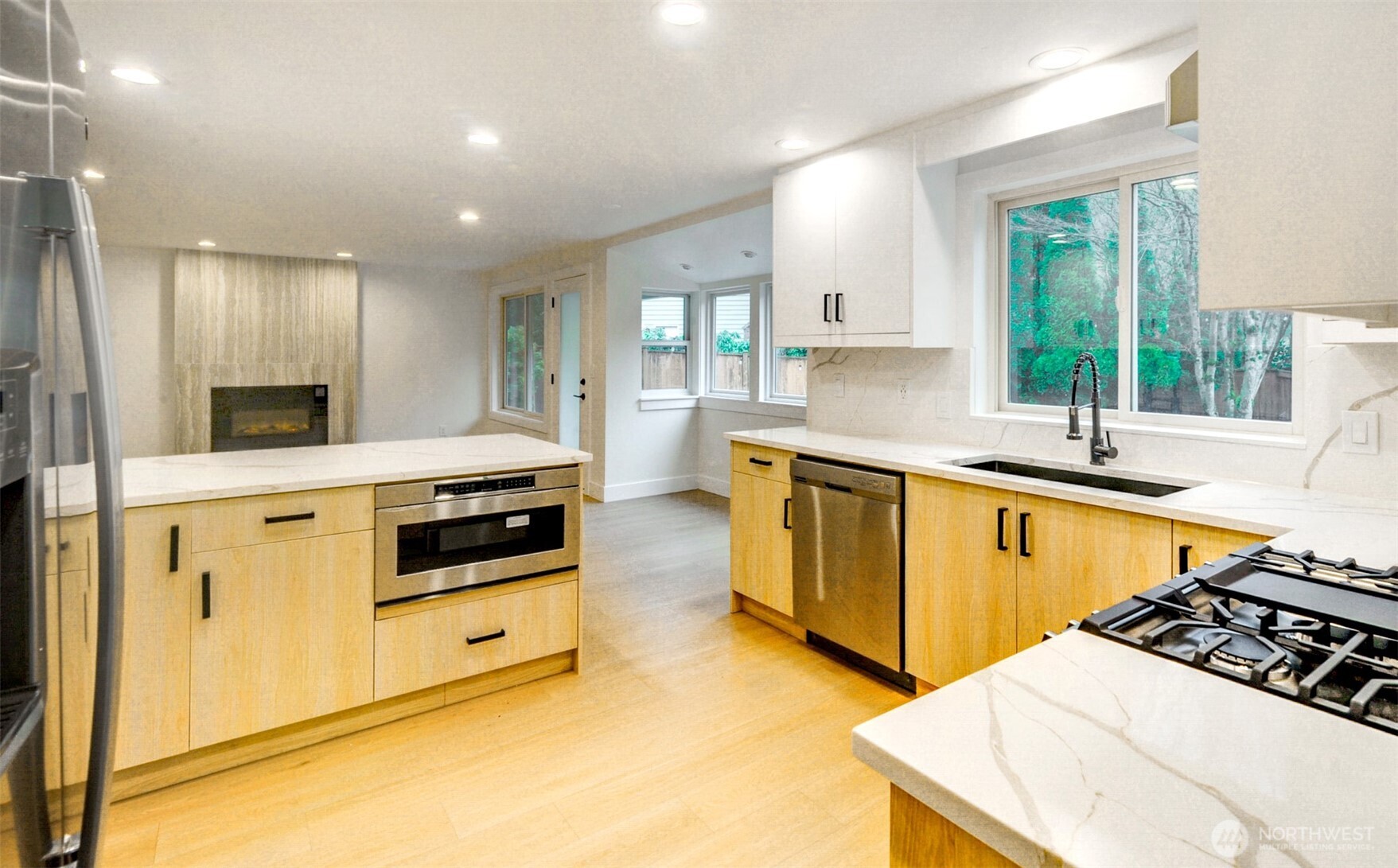 18501 28th Avenue SE, Bothell, WA 98012