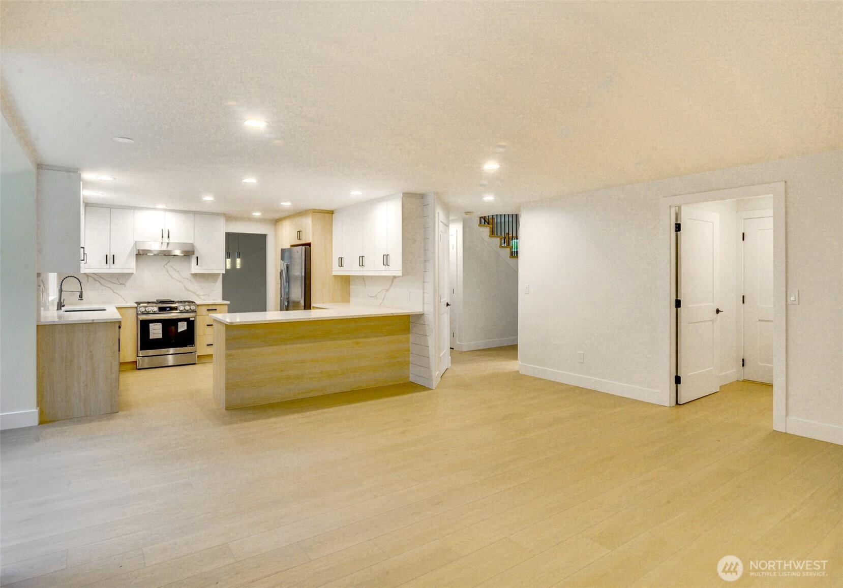 18501 28th Avenue SE, Bothell, WA 98012