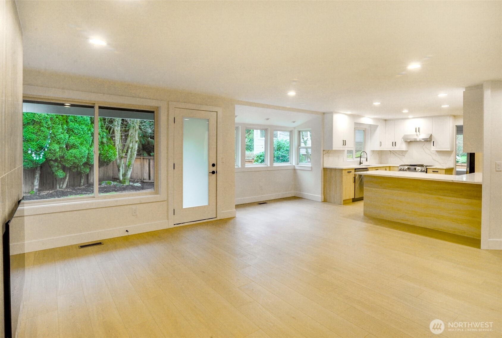 18501 28th Avenue SE, Bothell, WA 98012