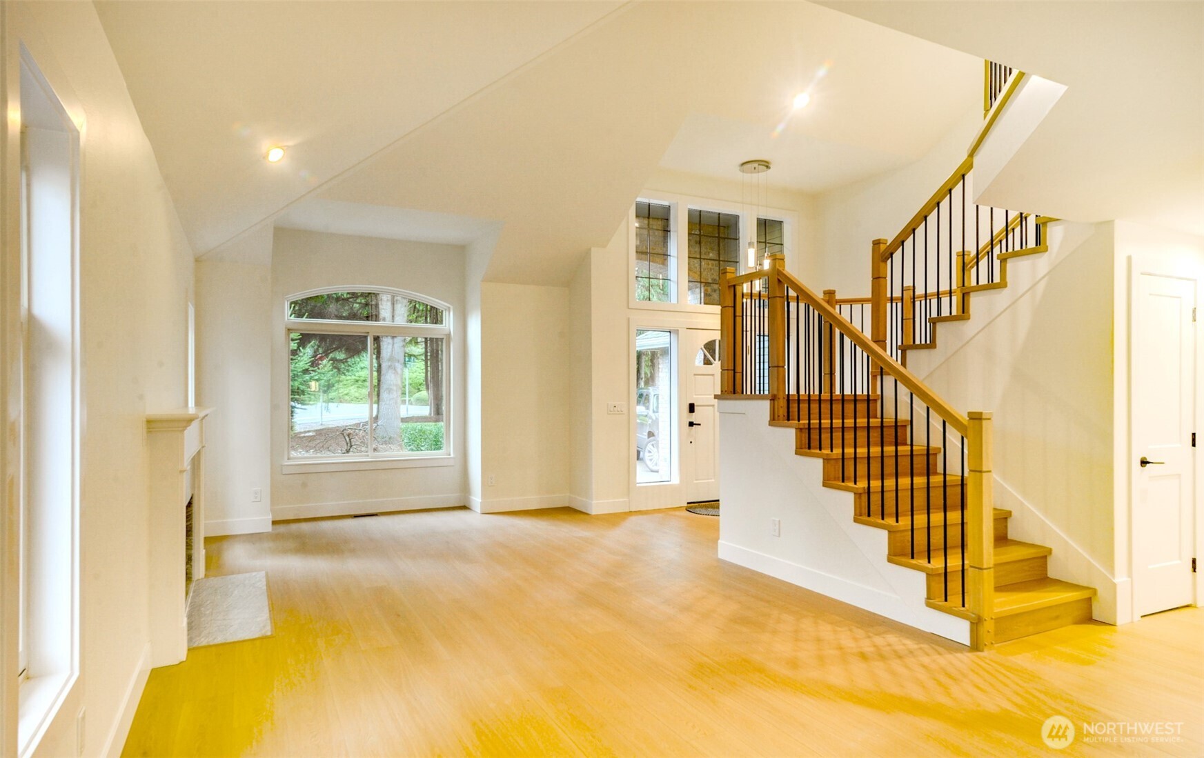 18501 28th Avenue SE, Bothell, WA 98012