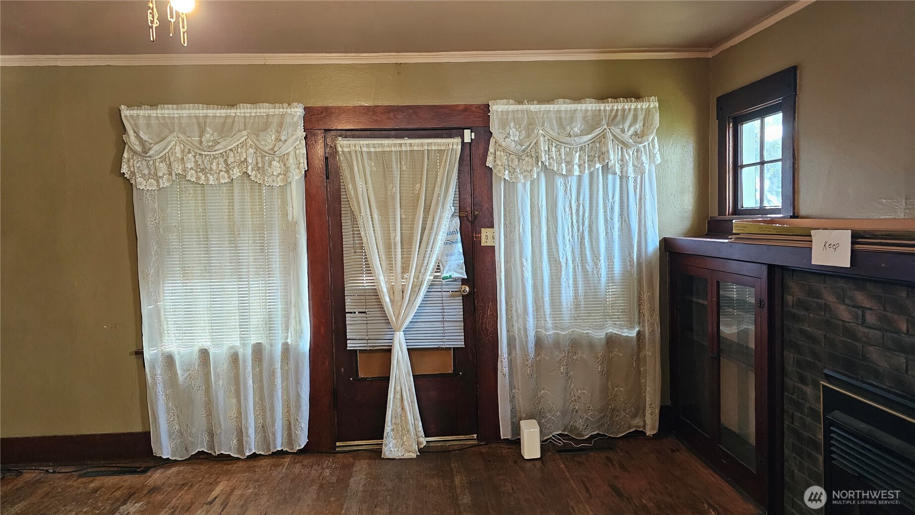 423 S 34th Street , Tacoma, WA 98418