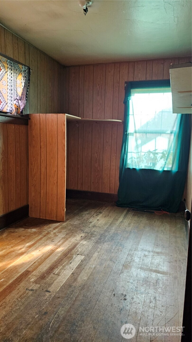 423 S 34th Street , Tacoma, WA 98418