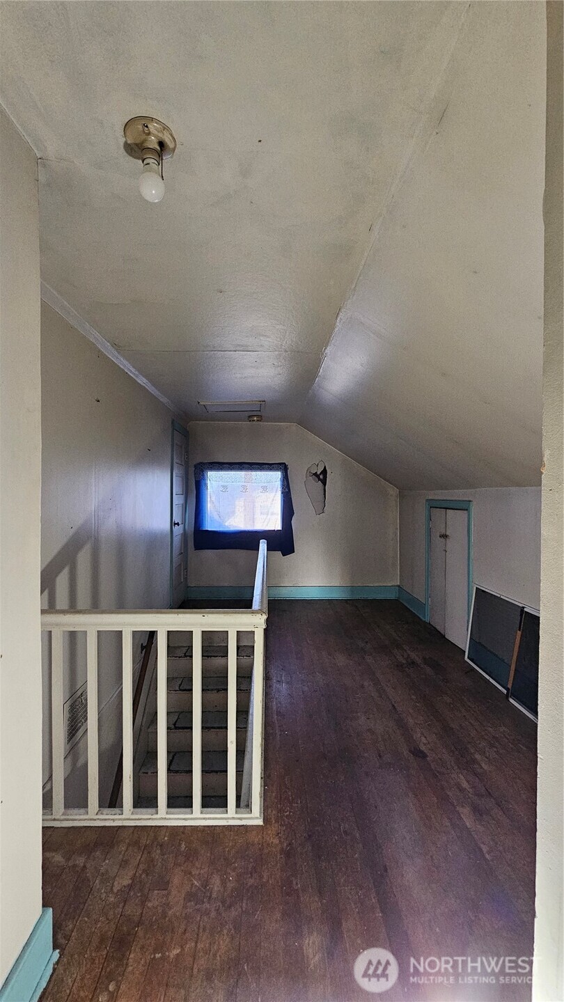 423 S 34th Street , Tacoma, WA 98418