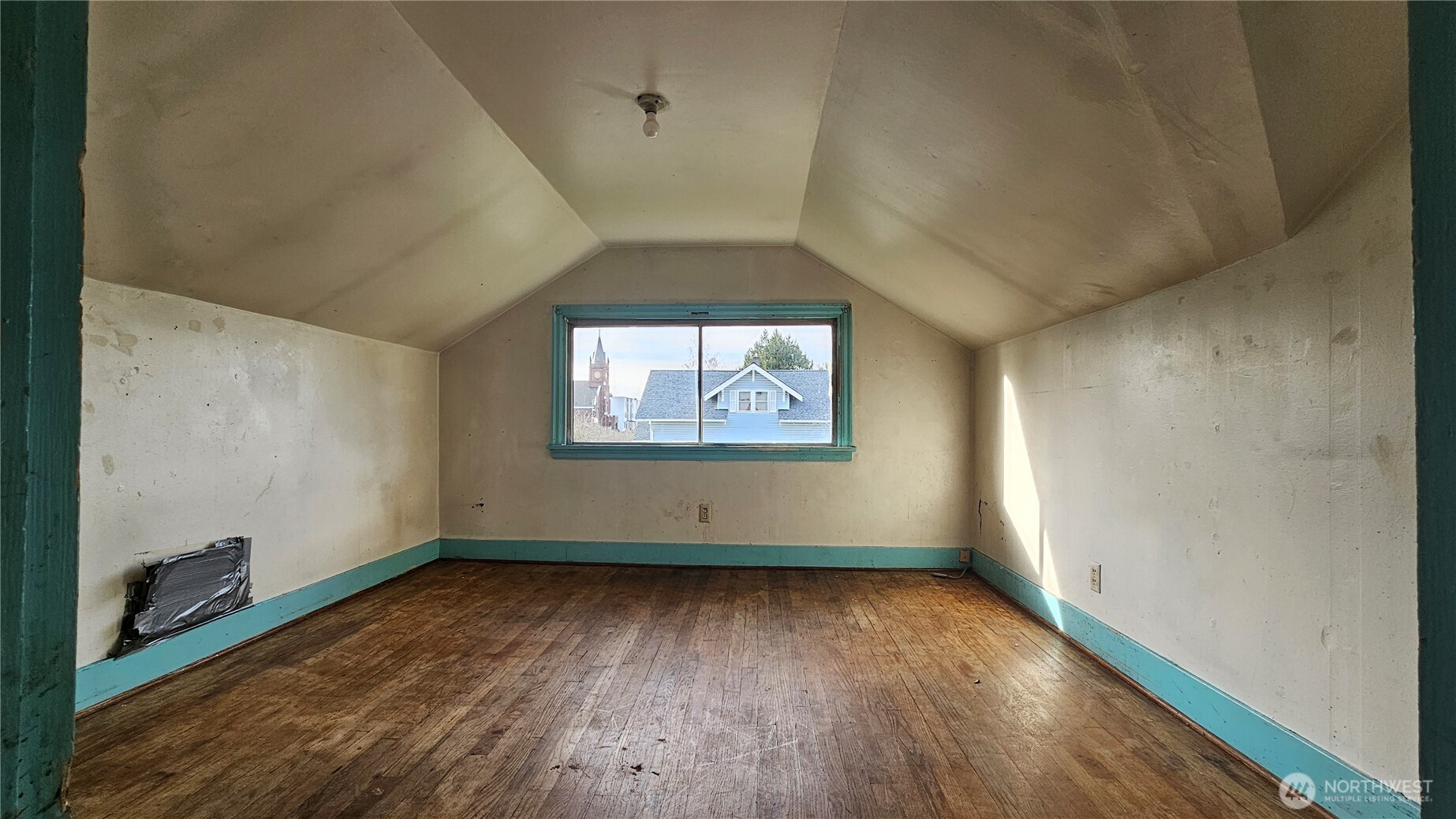 423 S 34th Street , Tacoma, WA 98418