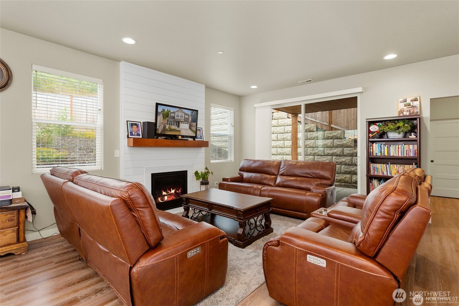 7713 92nd Place NE, Marysville, WA 98270