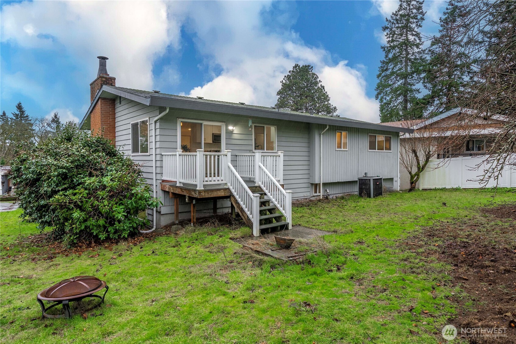 7332 S 131 Court , Seattle, WA 98178