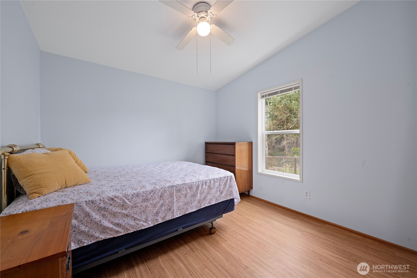 2512 Sid Snyder Drive , Long Beach, WA 98631