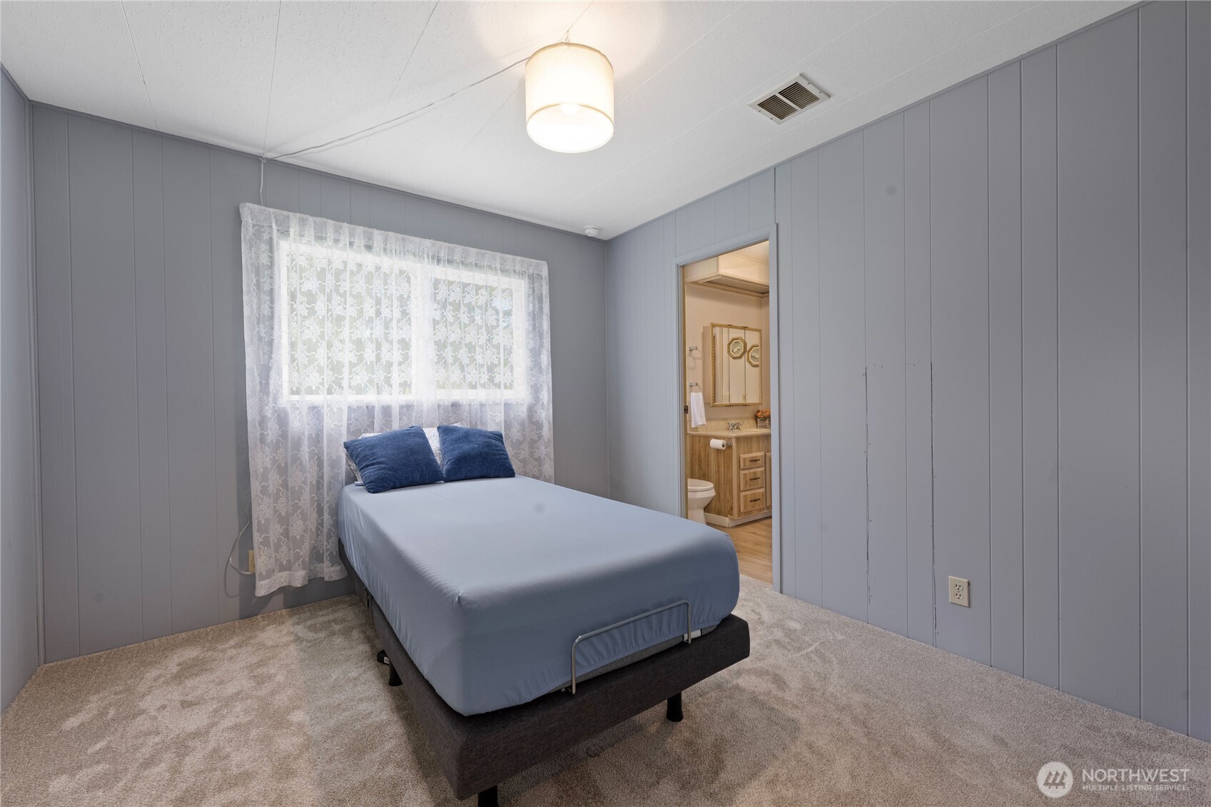 2512 Sid Snyder Drive , Long Beach, WA 98631