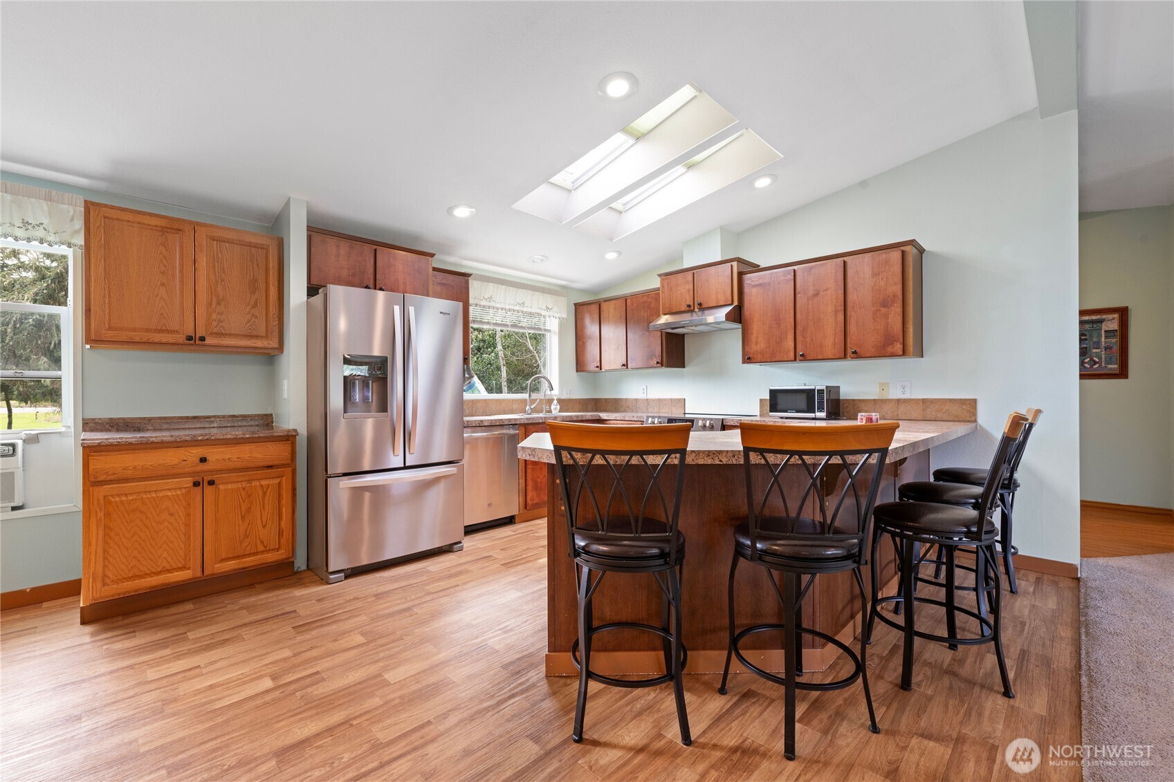 2512 Sid Snyder Drive , Long Beach, WA 98631