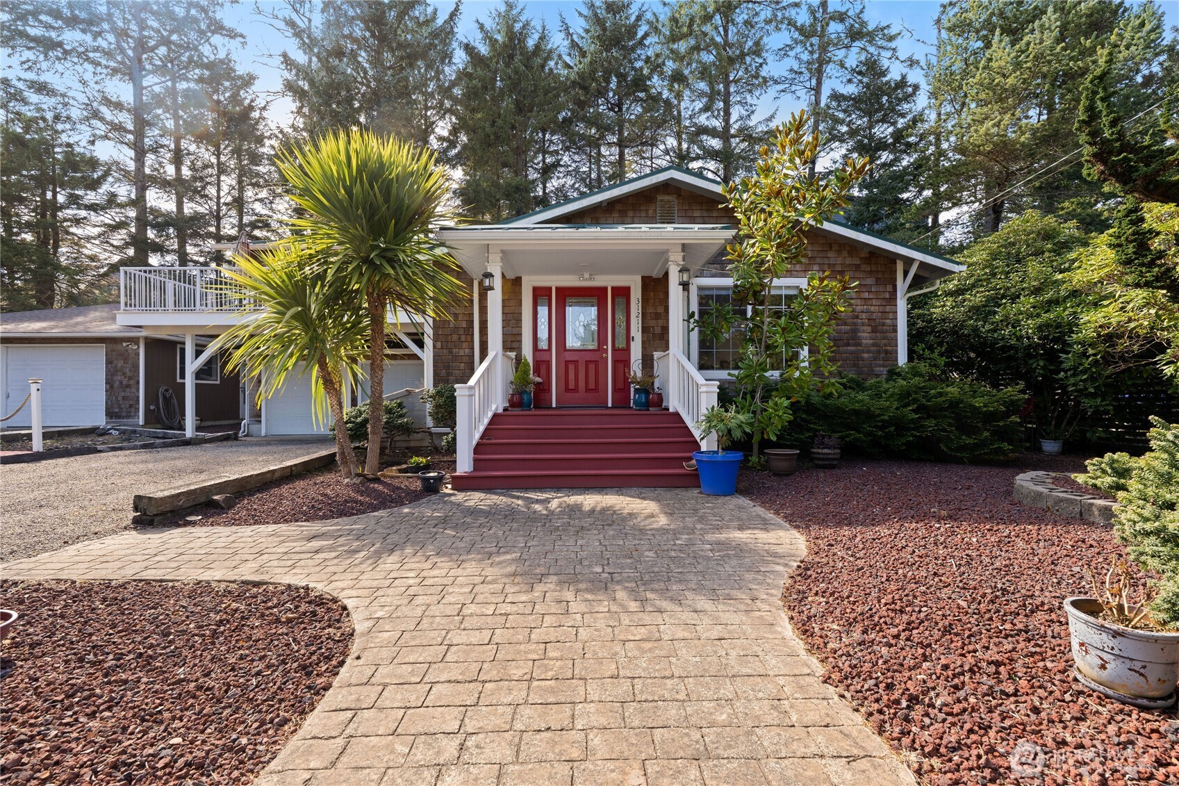 31211 L Street , Ocean Park, WA 98640