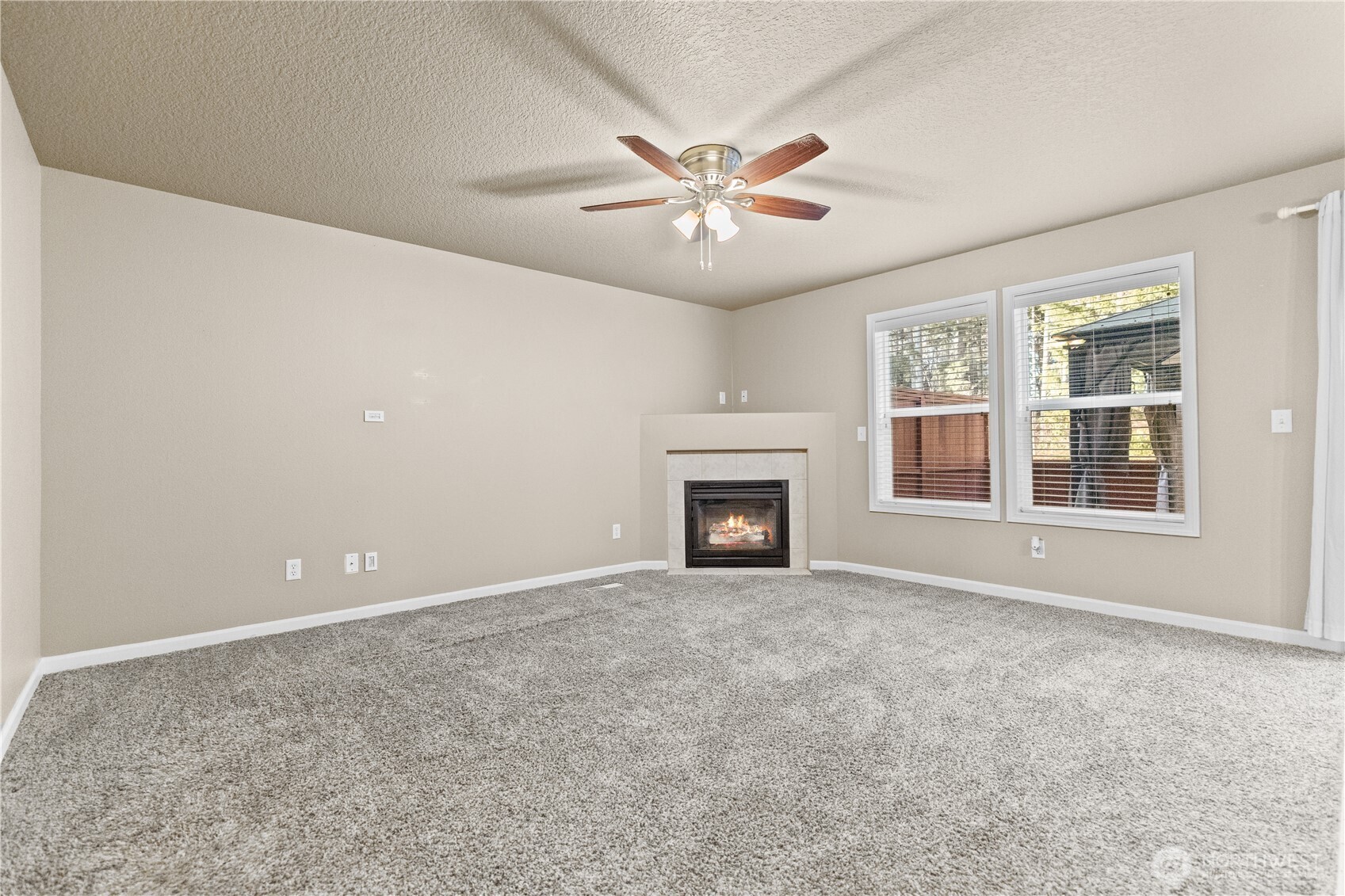 7200 34th Avenue NE, Lacey, WA 98516