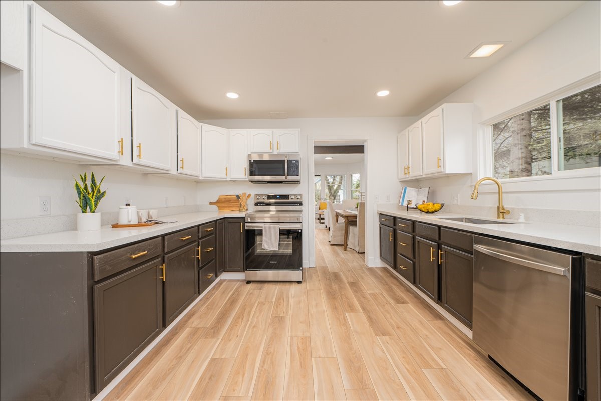 3108 S 8th Street , Tacoma, WA 98405