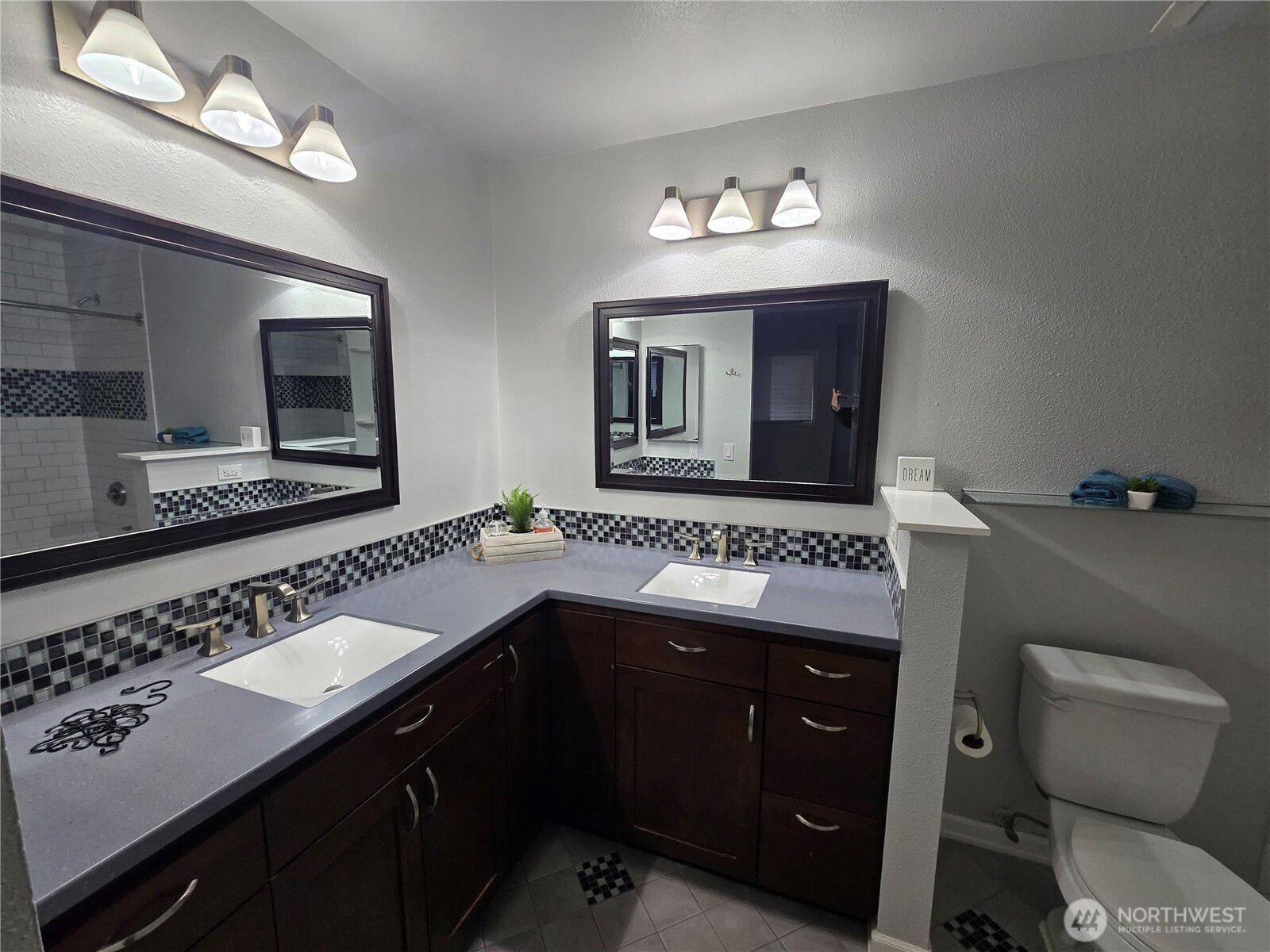 7417 Old redmond Road , Redmond, WA 98052