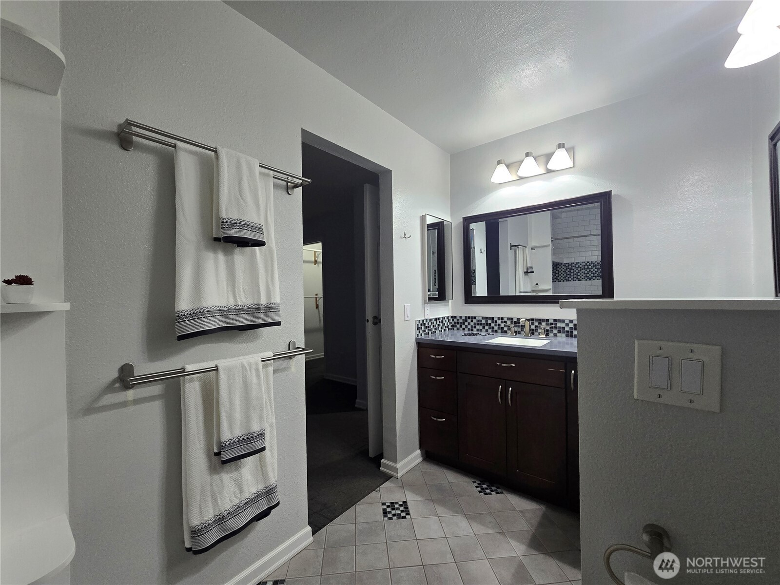 7417 Old redmond Road , Redmond, WA 98052