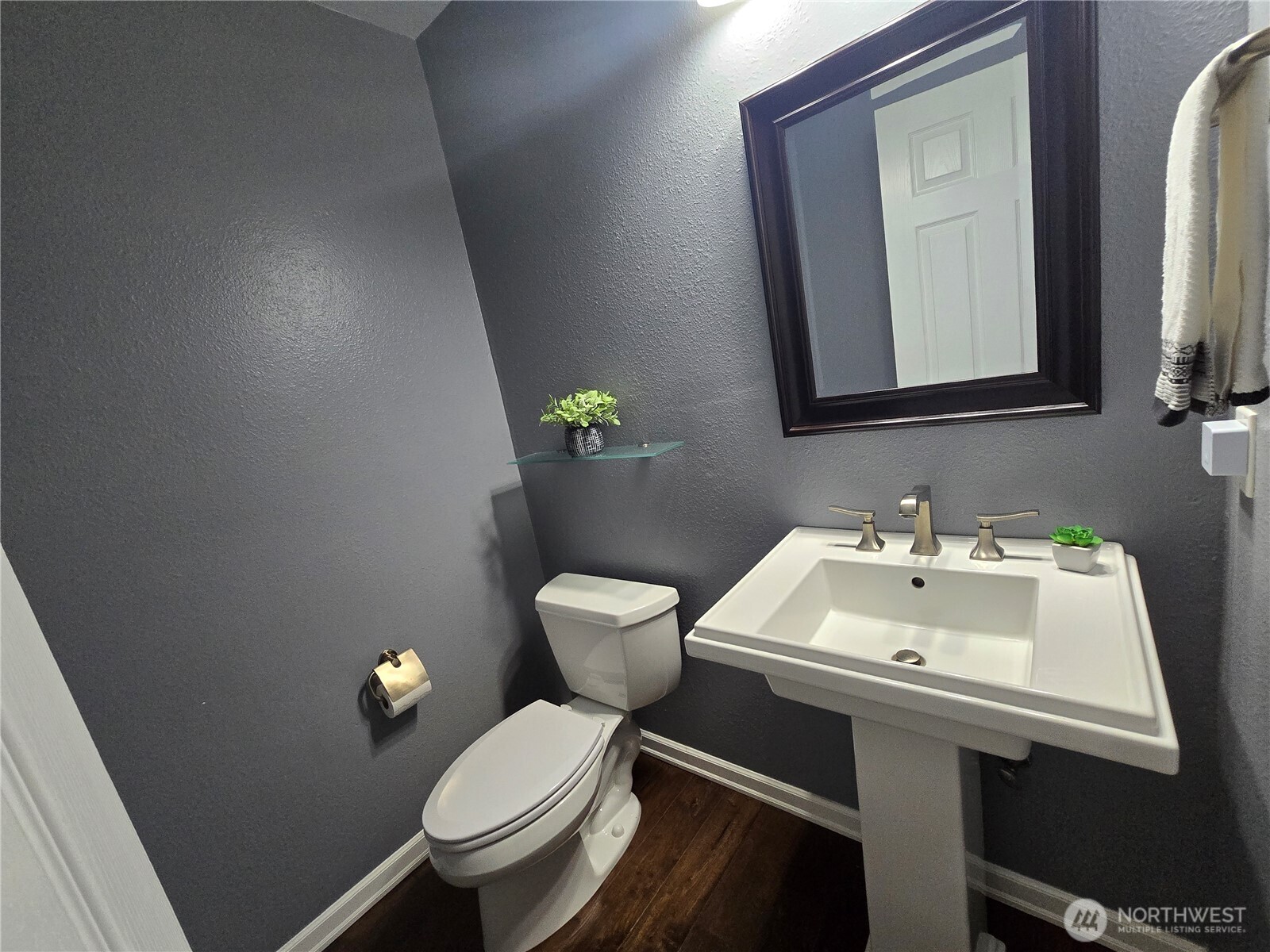 7417 Old redmond Road , Redmond, WA 98052