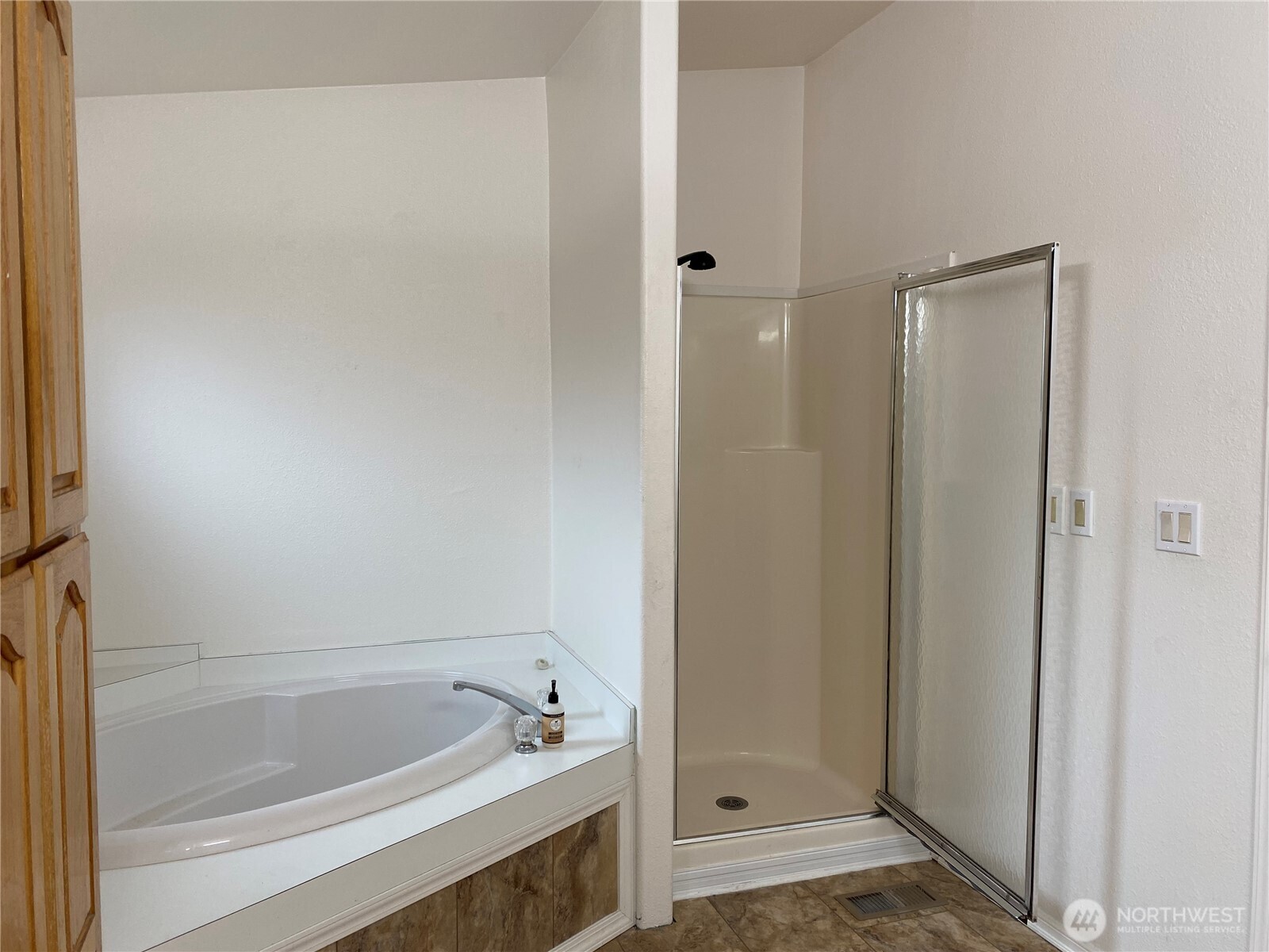 234 SE E st , Forks, WA 98331