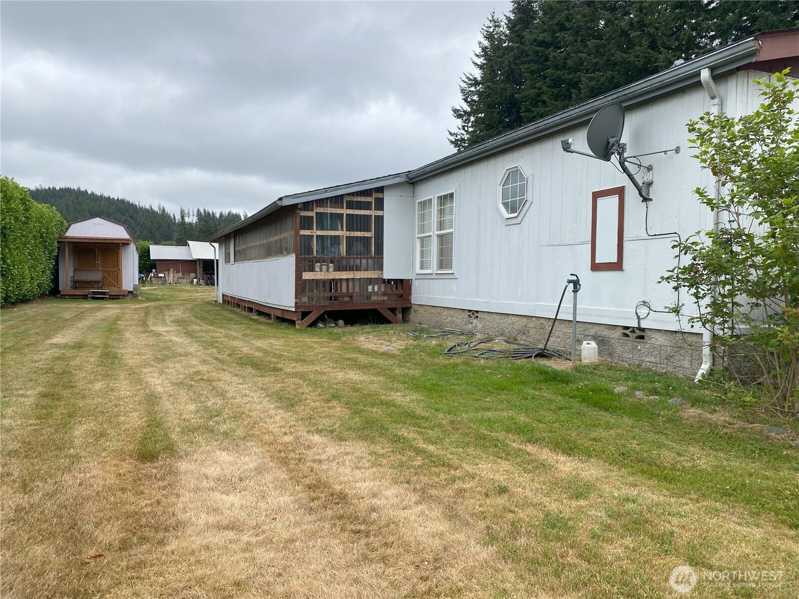 234 SE E st , Forks, WA 98331