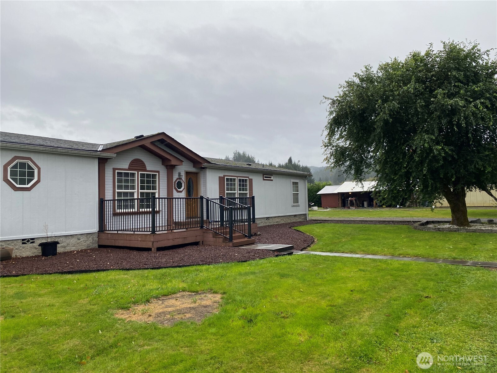 234 SE E st , Forks, WA 98331