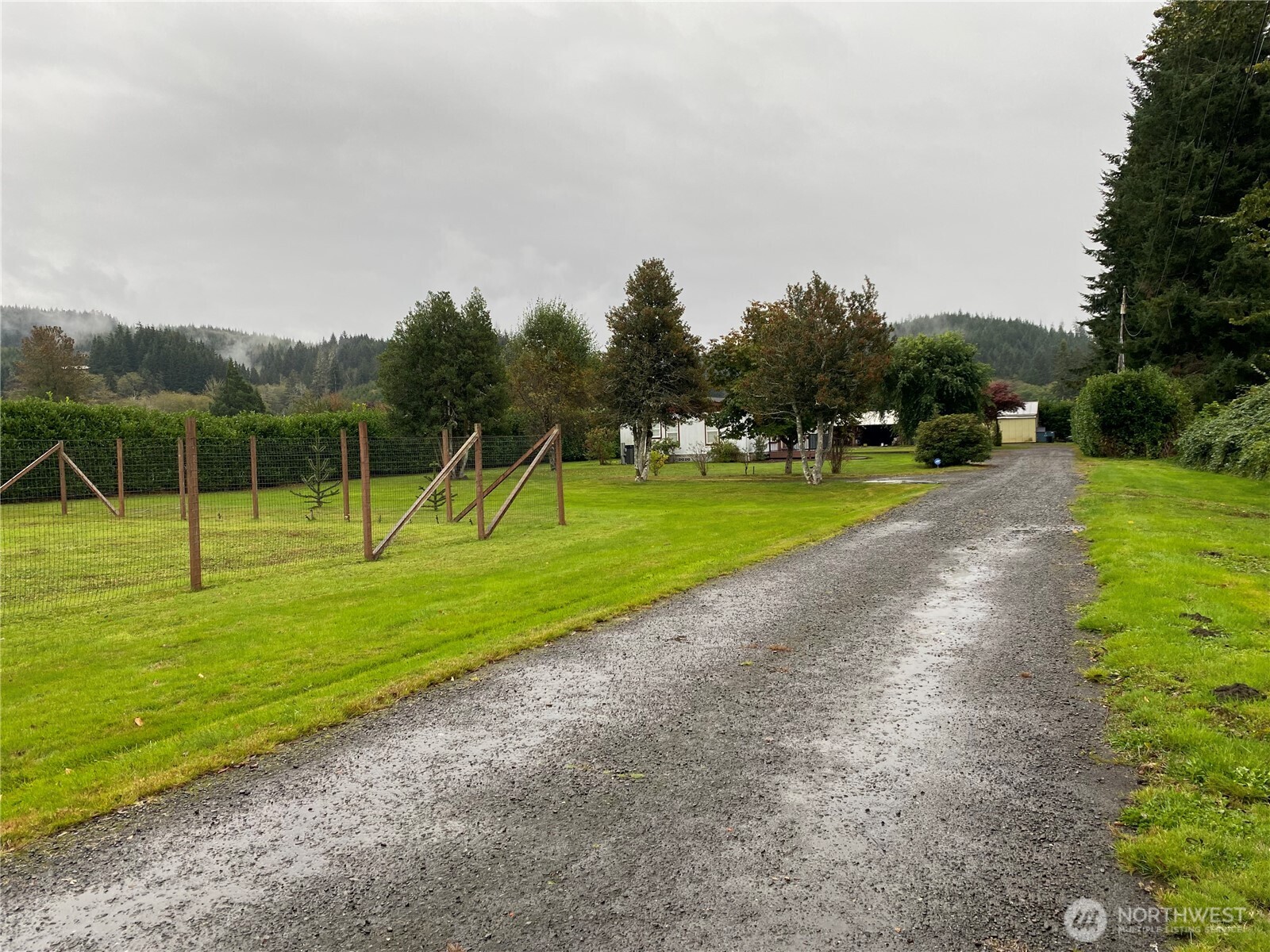 234 SE E st , Forks, WA 98331